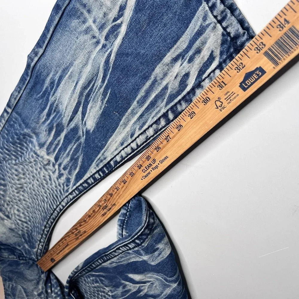 True Religion pockets these true